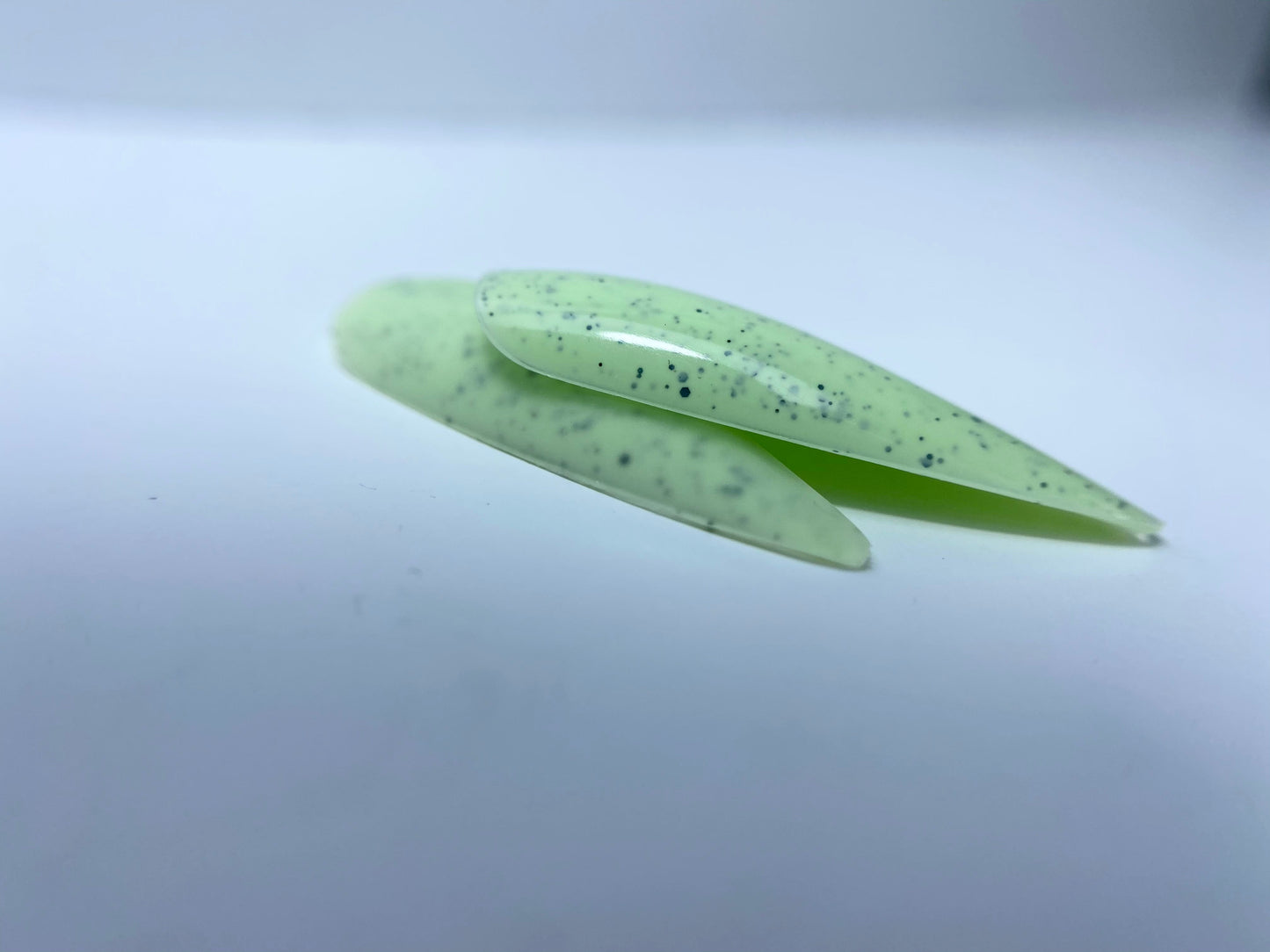 Esmalte semipermanente Macarons - Avocado Dicaprio - Libre de HEMA y TPO | Didier Lab - 10ml