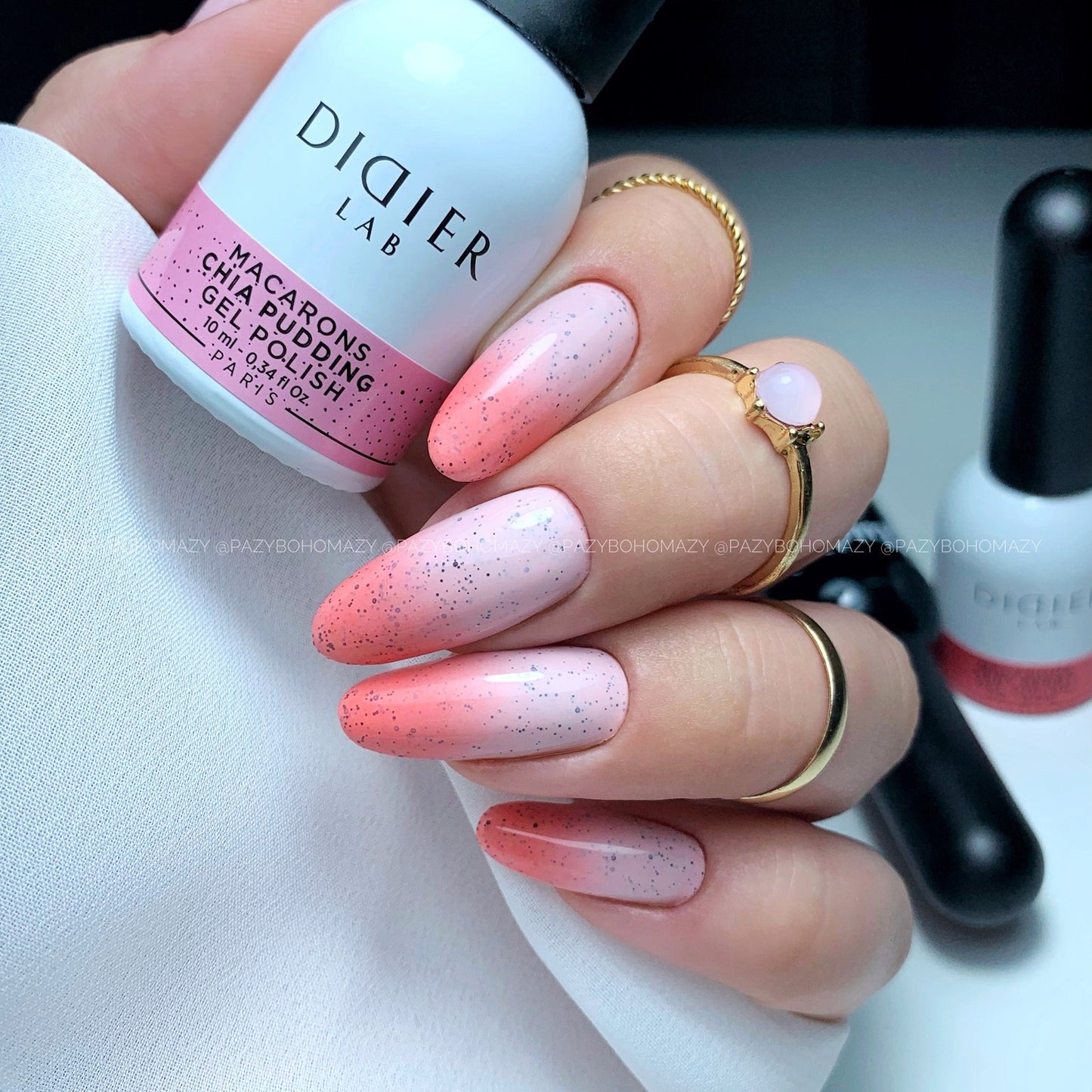 Esmalte semipermanente Macarons - Chia Pudding | Didier Lab - 10ml