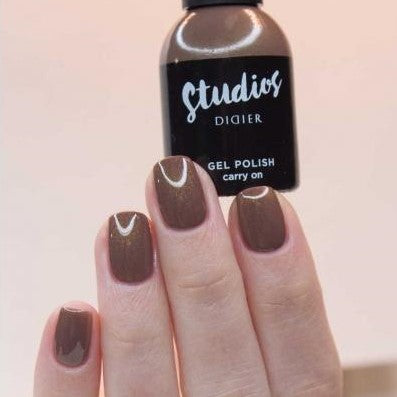 Esmalte Semipermanente Studios - Carry on - Libre de HEMA y TPO | Didier Lab - 8 ml